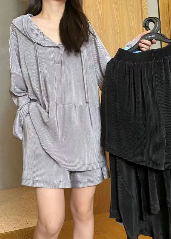Loose Black Hooded Upf 50+ Top and Shorts Two Piece Set Long Sleeve