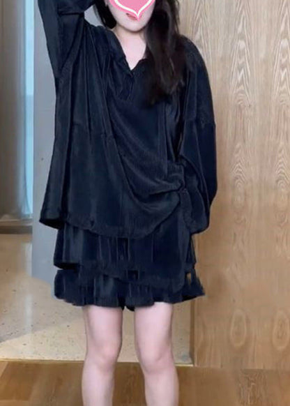 Loose Black Hooded Upf 50+ Top and Shorts Two Piece Set Long Sleeve