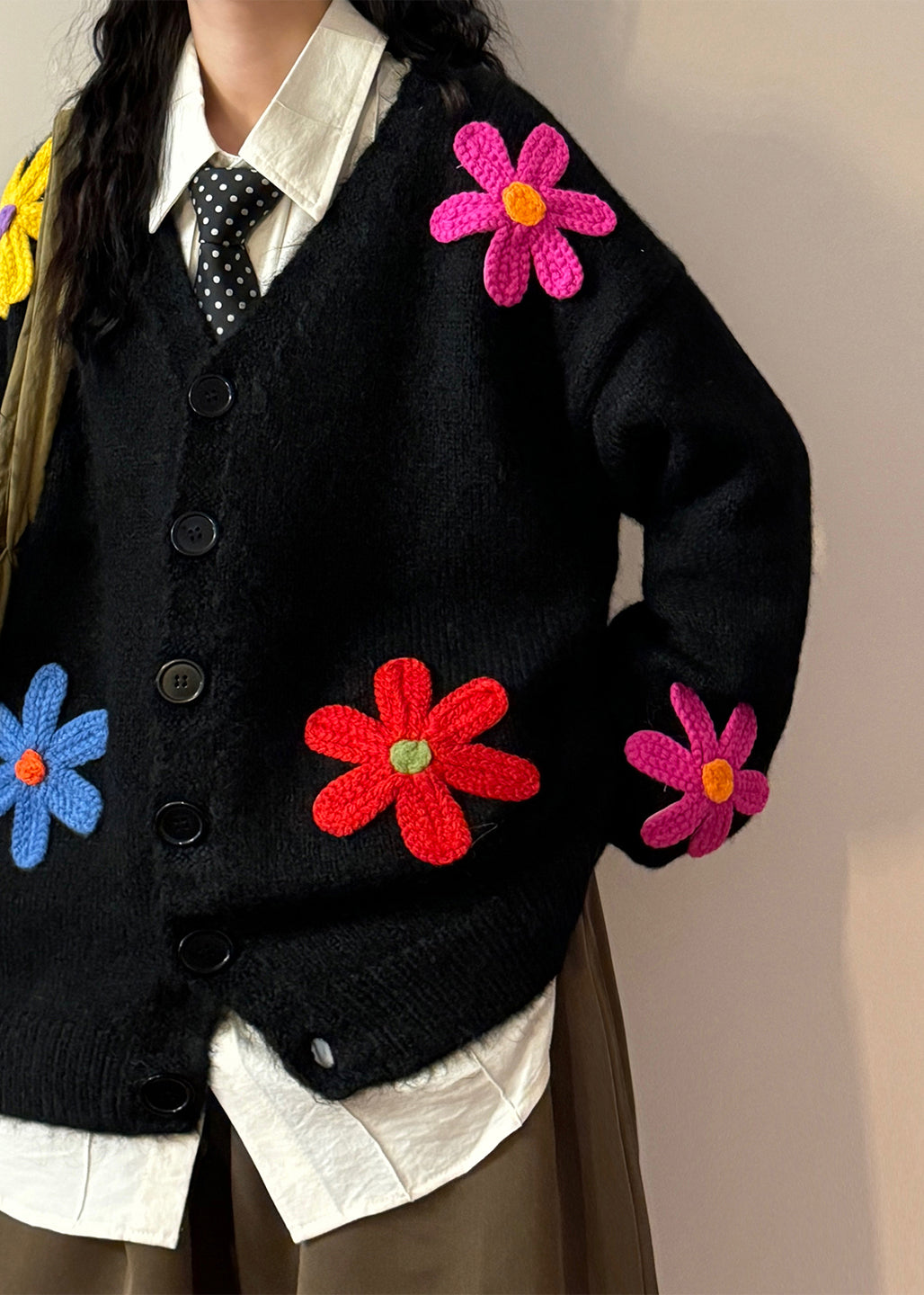 Loose Black V Neck Button Knit Coats Spring