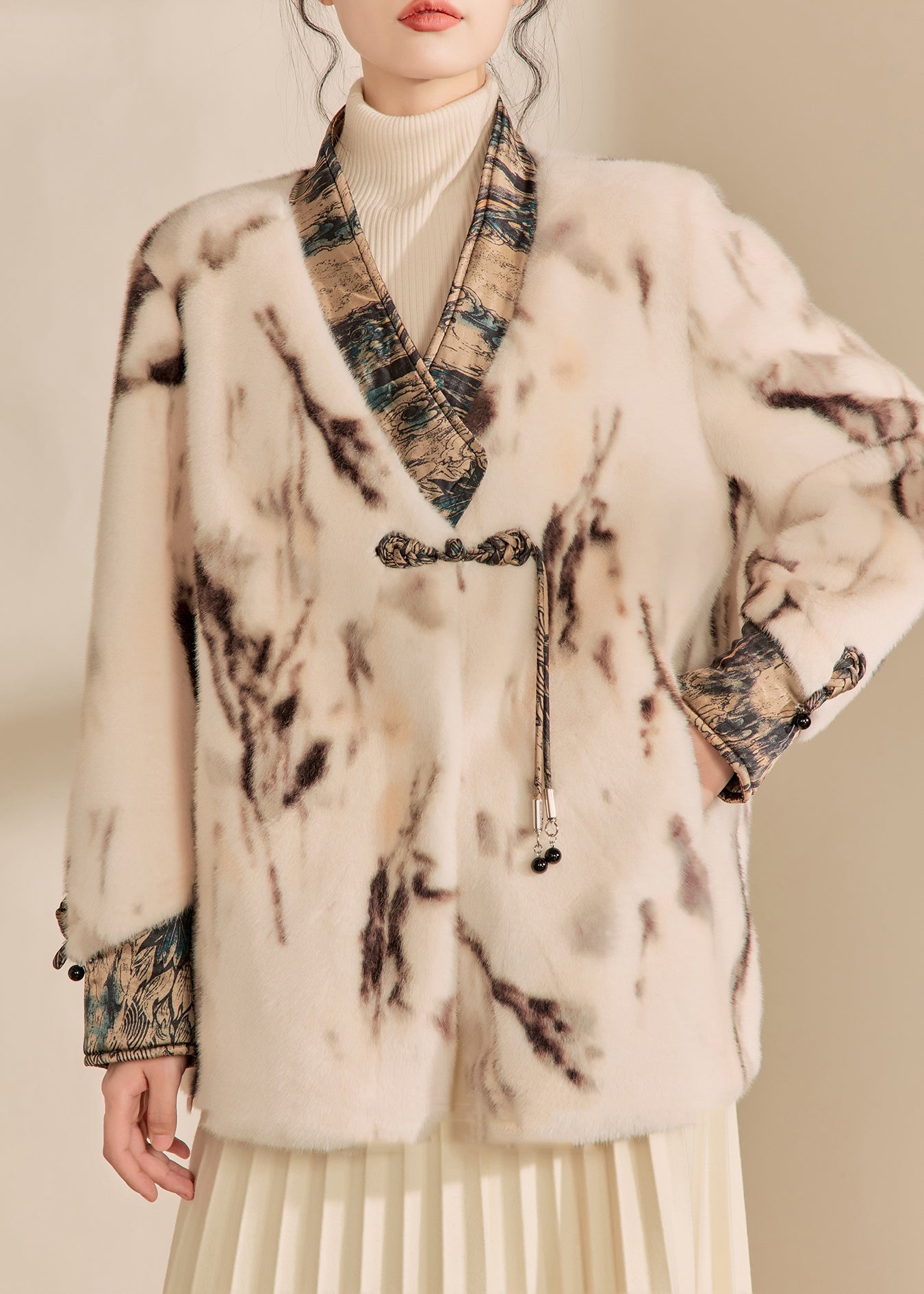 New Chinese Style V Neck Ink Painting Mink Velvet Warm Coat Spring