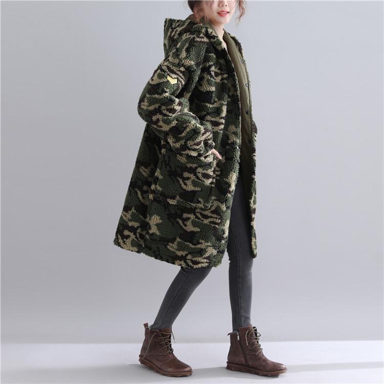 New Army Green Parkas Hooded Jacket Fine Pockets Outwear