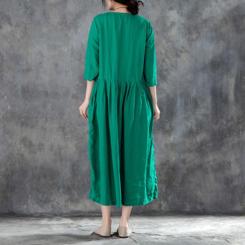New Long Linen Dress Loose Fitting Linen Round Neck Three Quarter Sleeve Green Pleated Dress