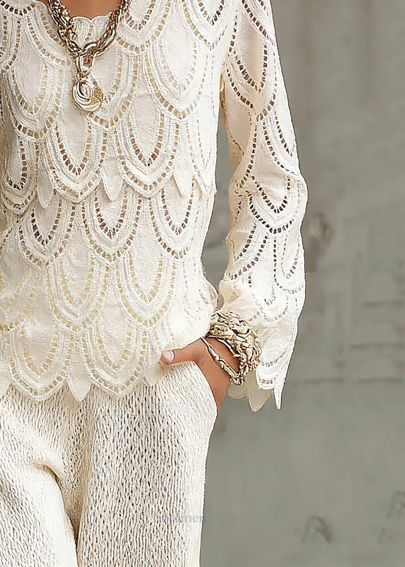 Novelty Beige Hollow Out Solid Lace Tops Spring