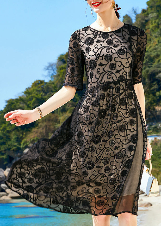 Organic Black O-neck Embroideried Side Open Silk Dinner Dress Short Sleeve