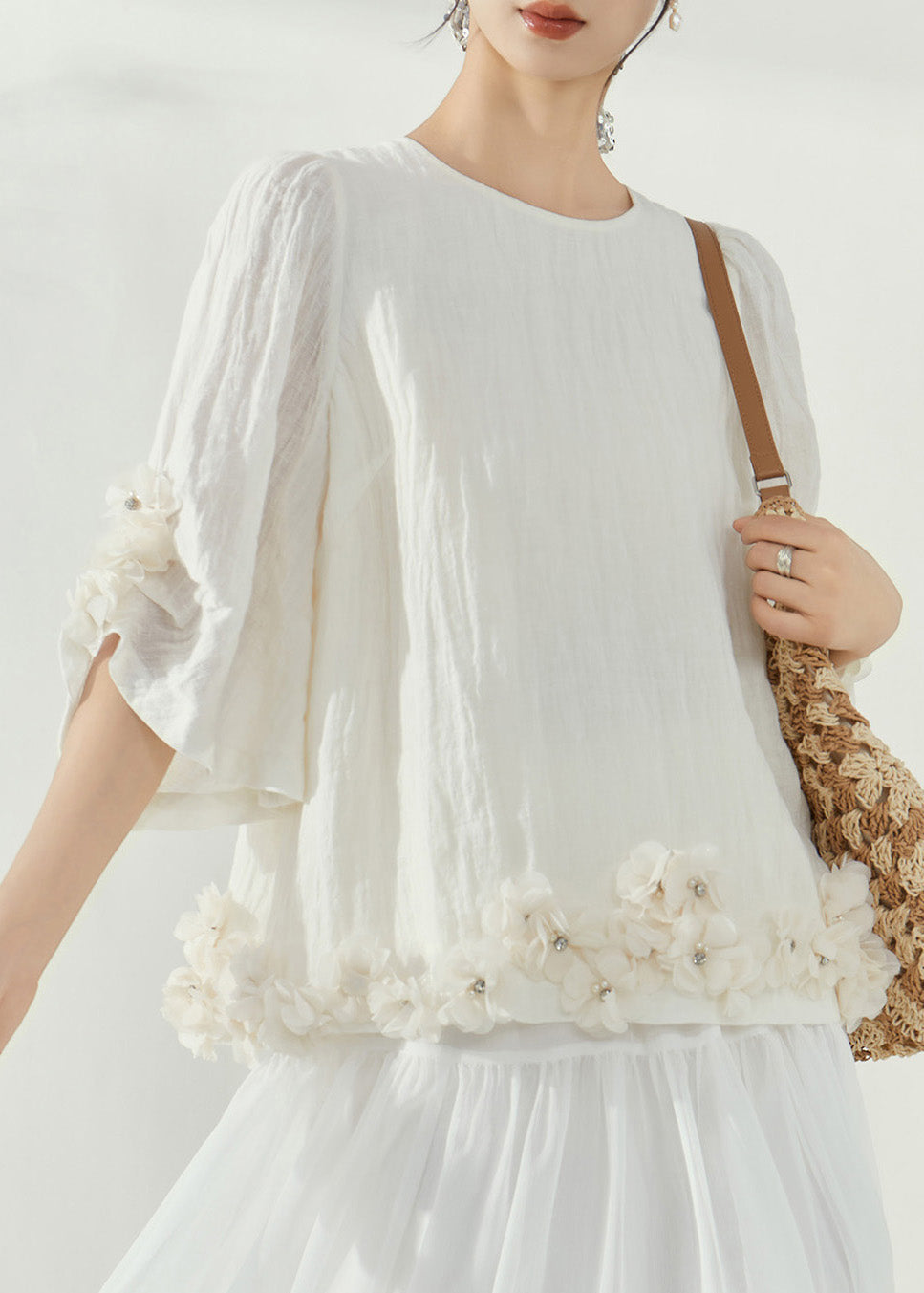 Organic White O-neck Rivet Top Summer
