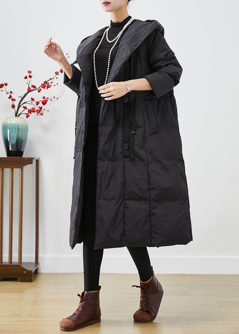Black Oversized Patchwork Duck Down Jacket in Winter
