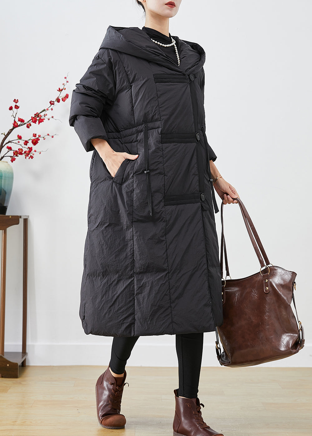 Black Oversized Patchwork Duck Down Jacket in Winter