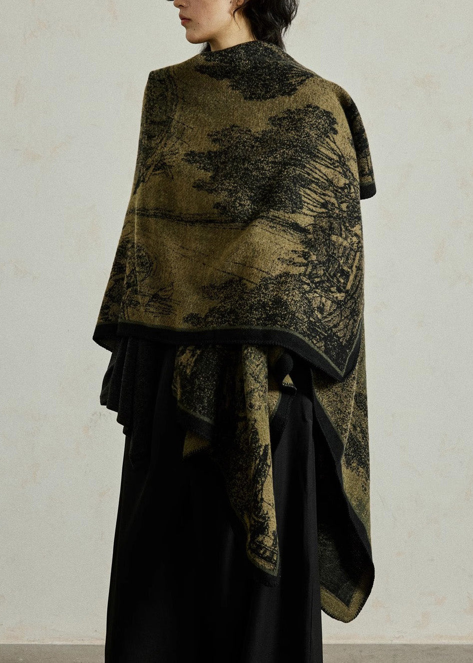 Ginger Print Knit Shawl Batwing Sleeve