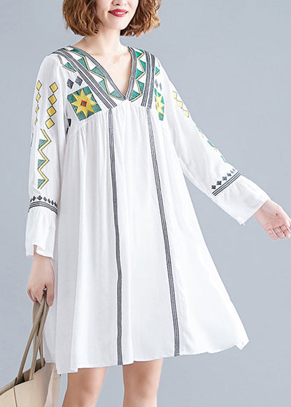 White Embroideried Vacation Dress Long Sleeve