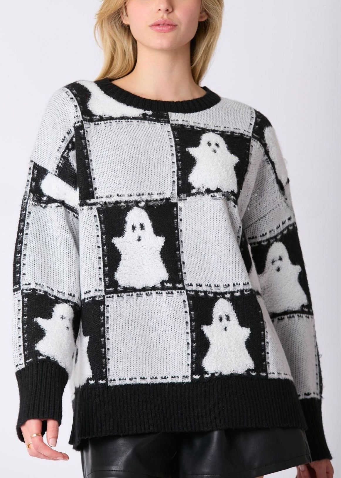 White O Neck Plaid Knit Sweater Long Sleeve