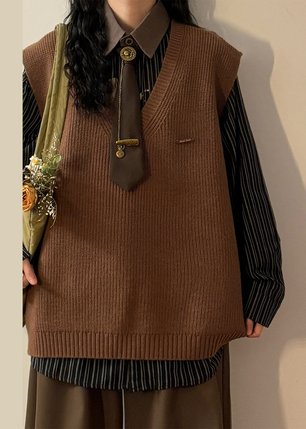 Simple Coffee V Neck Knit Vest Sleeveless