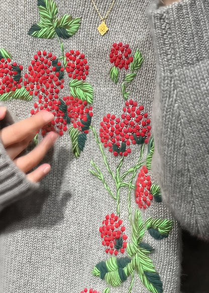Style Grey O-neck Embroidered Knit Sweaters Spring