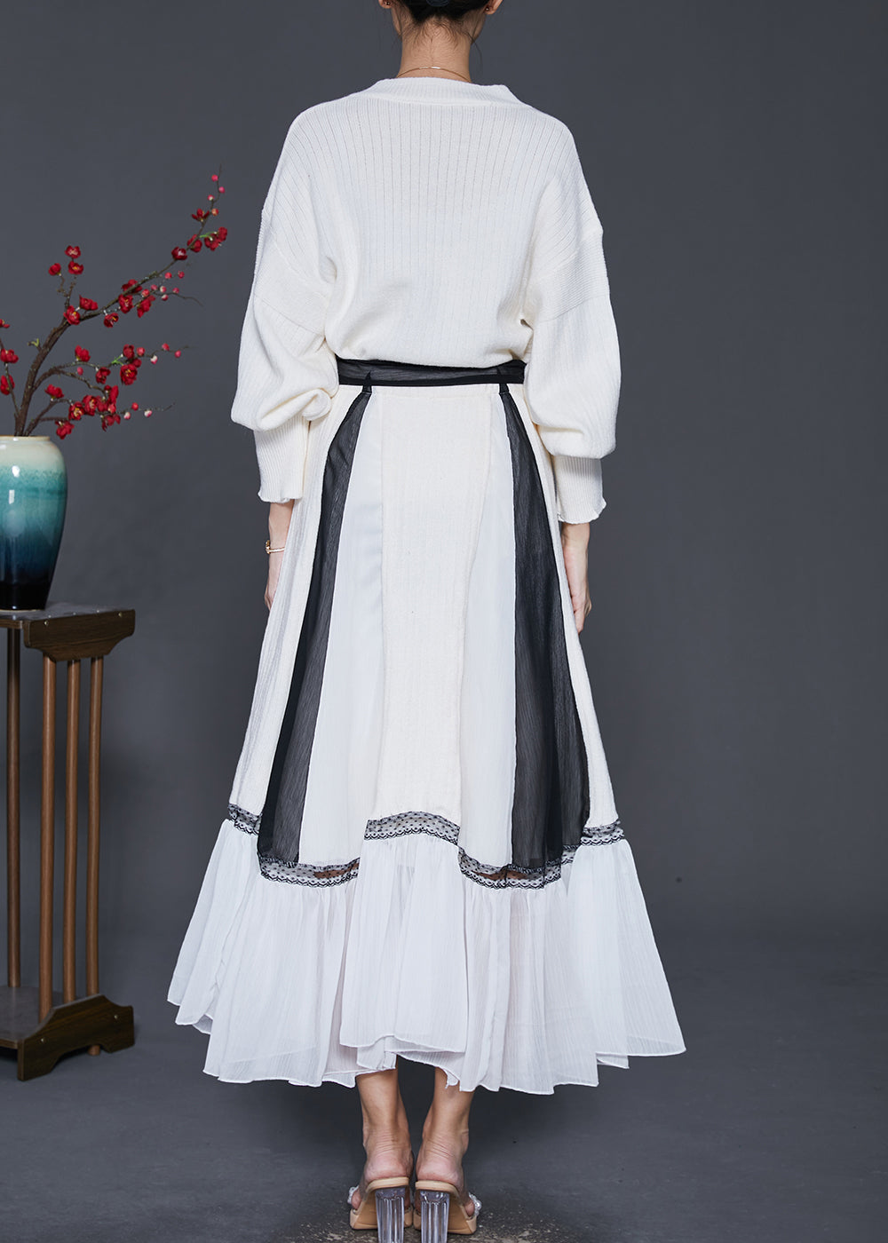 Style White V Neck Patchwork Knit Sweater and Skirt Two Pieces Set Spring