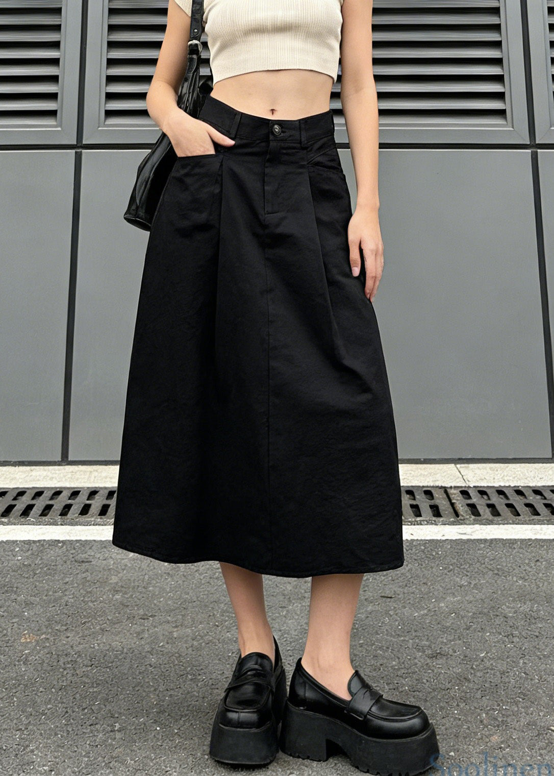 Stylish Black Pockets Wrinkled Denim Skirt Spring