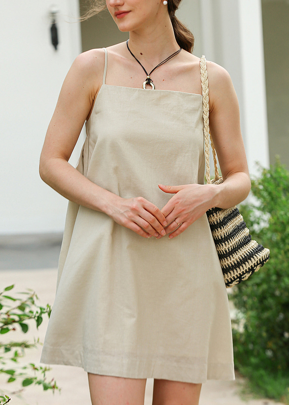 Stylish White Linen Mid Spaghetti Strap Dresssleeveless