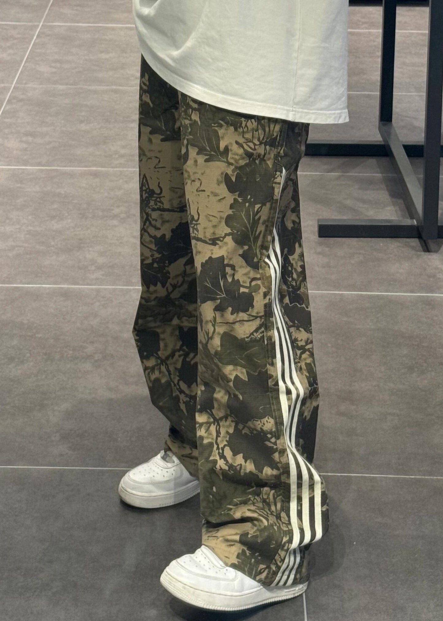 Unique Army Green Oversized Print Cotton Pants Trousers Spring