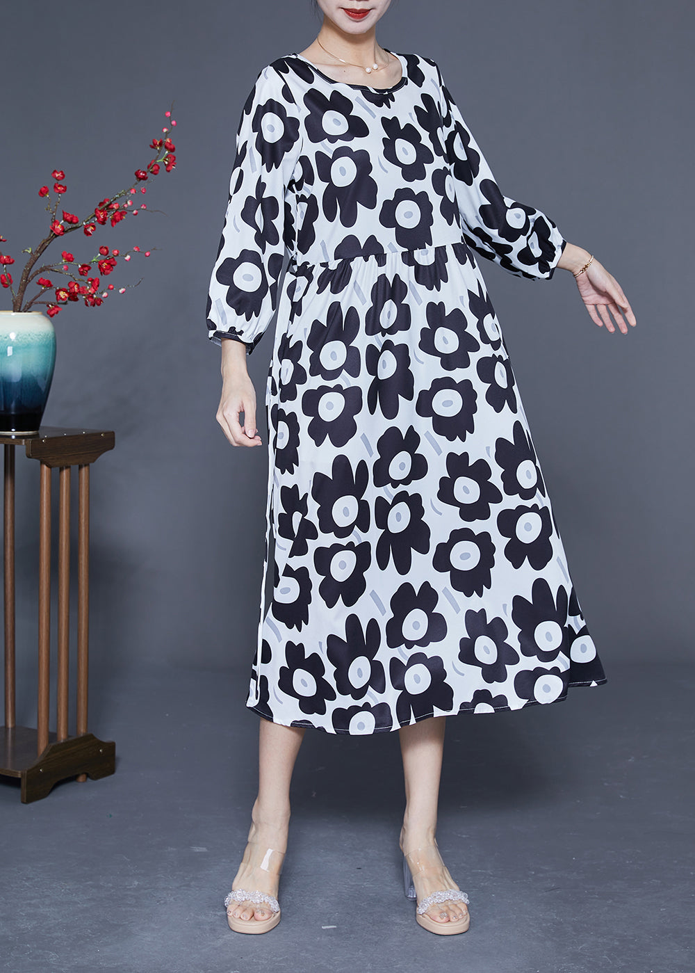 Unique Black O-neck Sunflower Print Silk Dresses Bracelet Sleeve