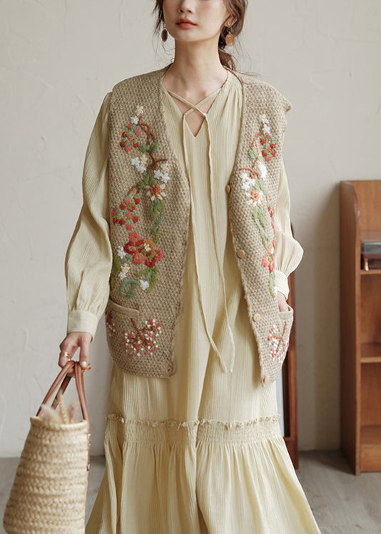 Khaki Embroideried Button Patchwork Knit Waistcoat Sleeveless