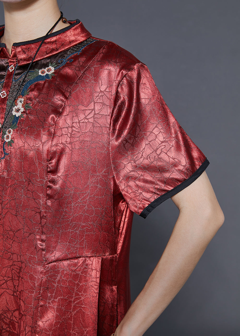 Red Mandarin Collar Embroidered Silk Dresses Summer