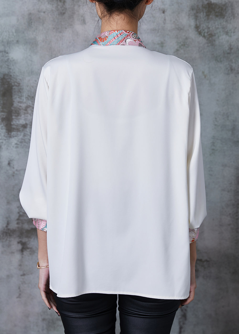 Vintage White Embroidered Chiffon Oriental Shirt Spring