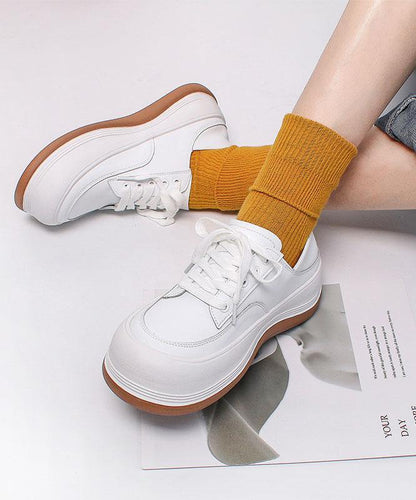 White Flat Shoes Faux Leather Cross Strap Flat Feet Shoes
