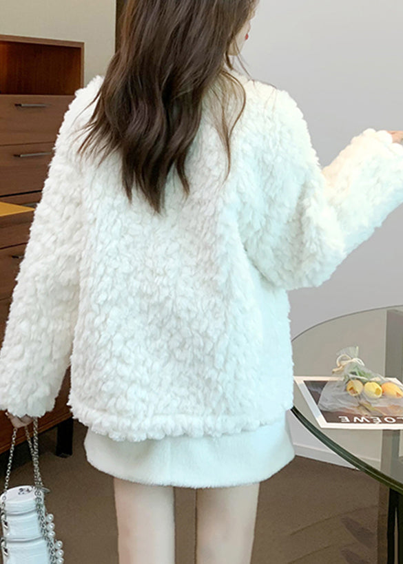 White O-neck Button Faux Fur Coats Fall