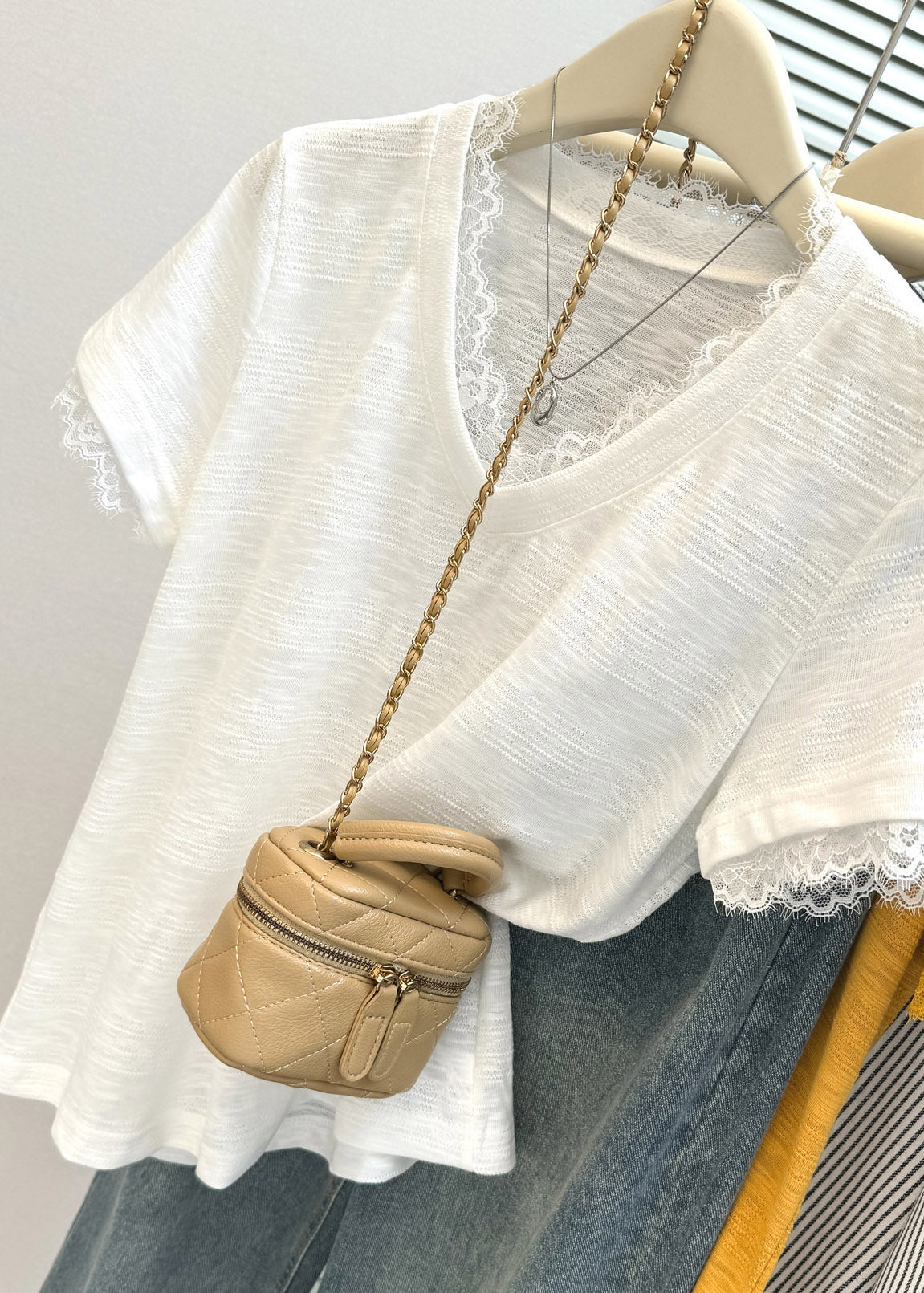 White V Neck Top Short Sleeve