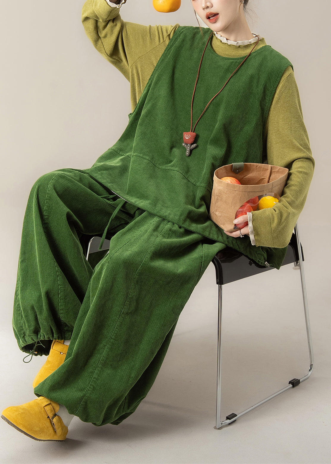 Grass Green Vest T Shirt and Pants Corduroy Three Pieces Set Spring