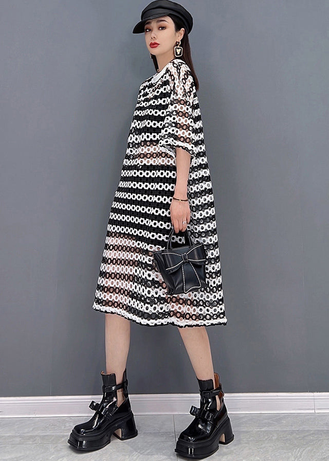 Grey O-neck Striped Print Hollow Out Tulle Vogue Dress Half Sleeve