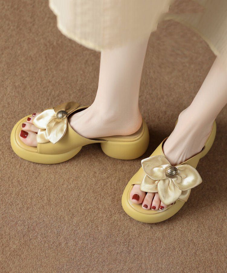 Yellow Faux Leather Bow Splicing Chunky Slide Sandals