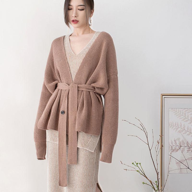 Boutique Brown Winter Sweater Loose Fitting V Neck Knitted Blouses Fine Tie Waist Sweaters