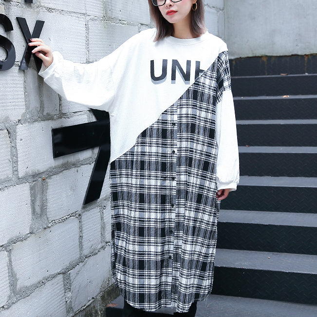 Stylish White Plaid Patchwork Cotton Blended Caftans Oversize O Neck Traveling Dress Fine Side Open Baggy Gown